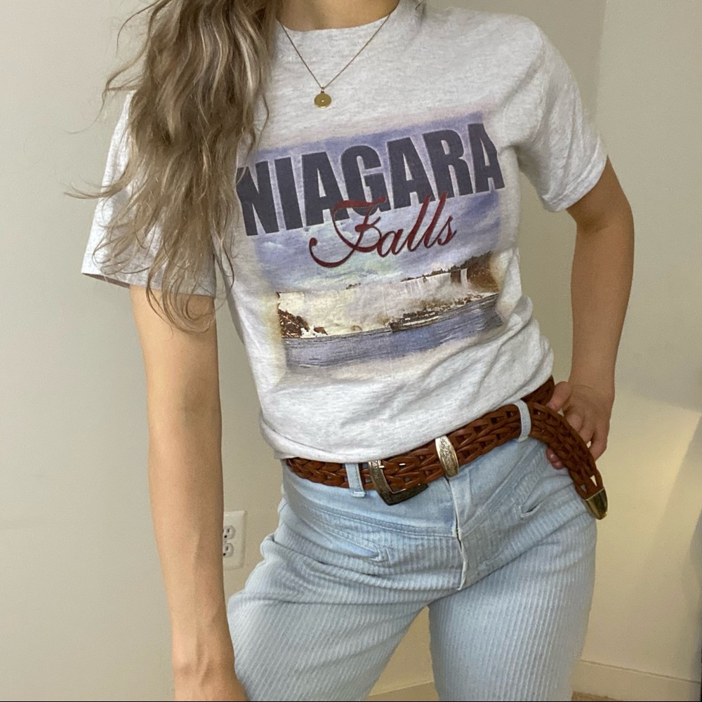 Vintage Y2k Niagara Falls Scene Graphic T-Shirt - Picture 8 of 11